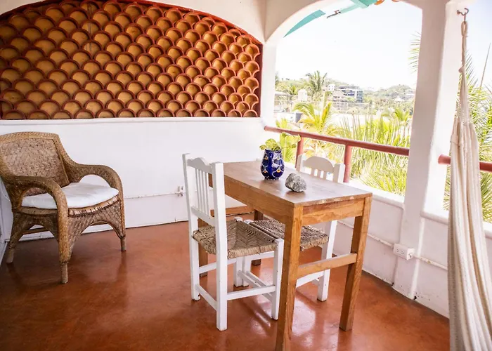 Sayulita Central Hotel
